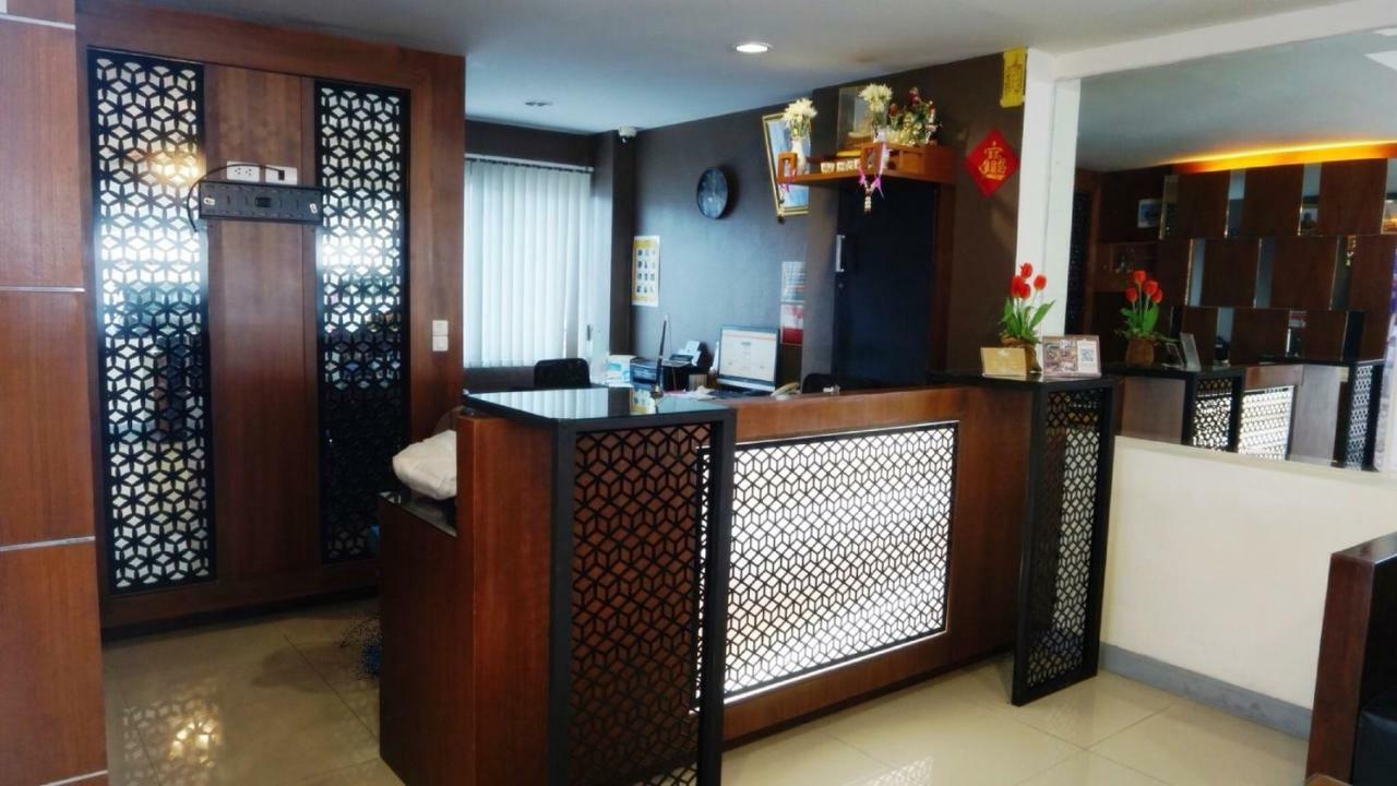 The Greenery Central Suite & Hotel Chiang Mai Exterior photo