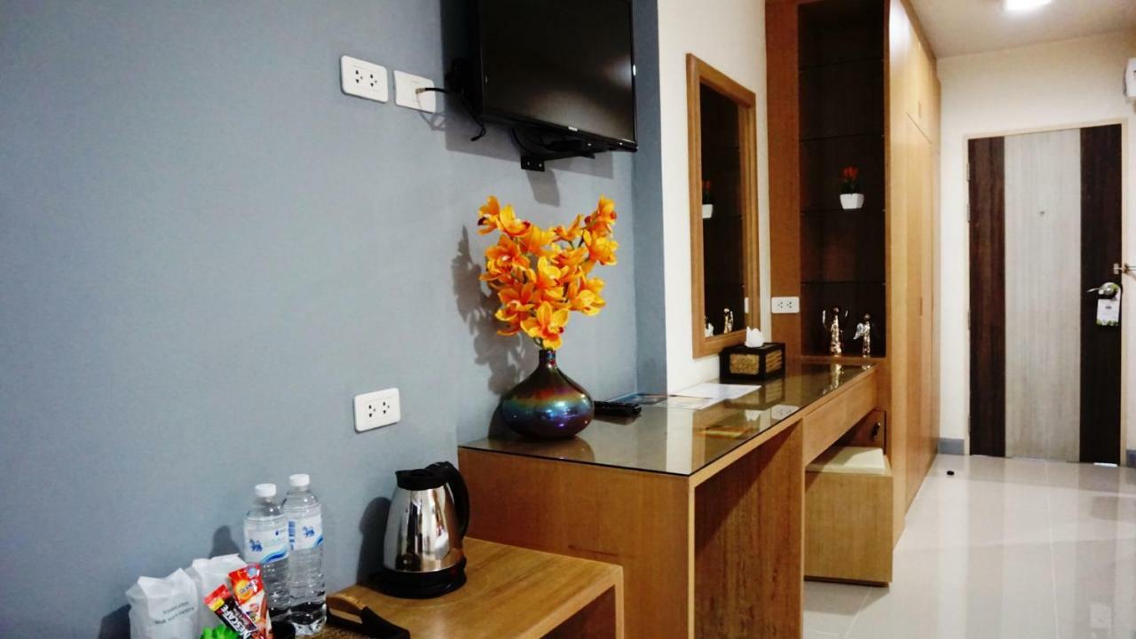 The Greenery Central Suite & Hotel Chiang Mai Exterior photo